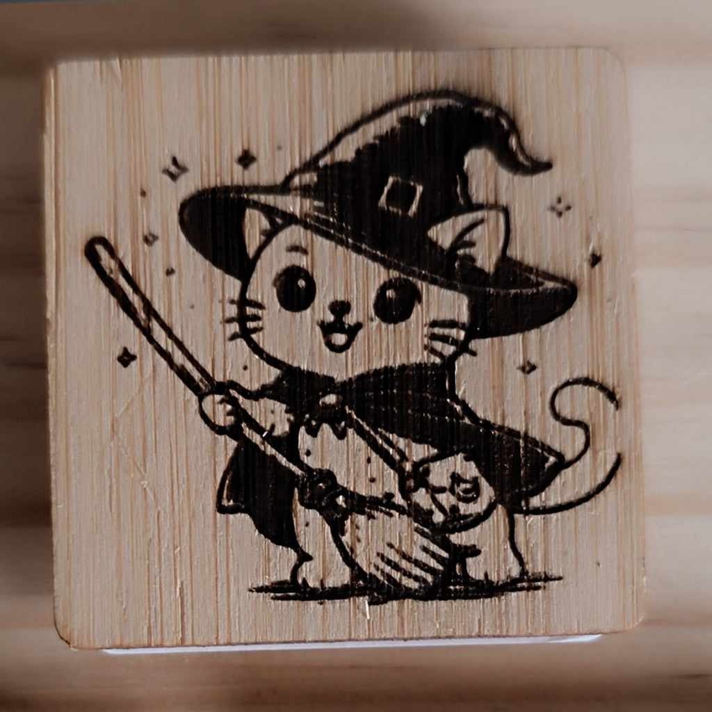 Pins de madera