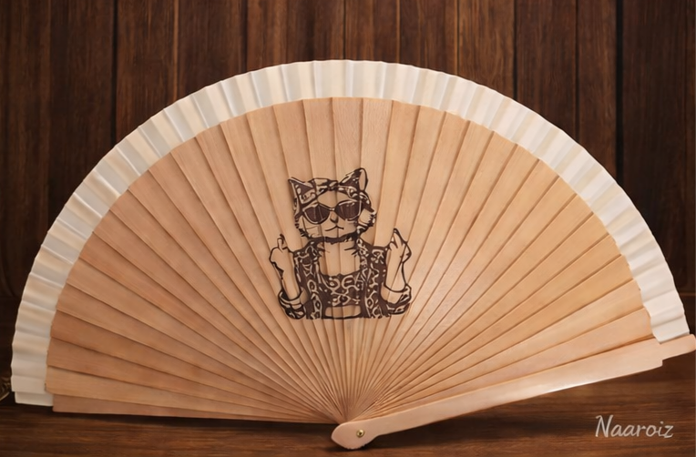 Abanico de Madera Grabado con Láser · Diseño Personalizado
